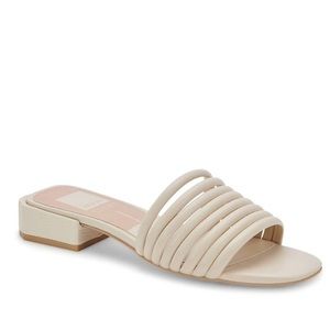 GREAT CONDITION DOLCE VITA HAZIL SANDALS